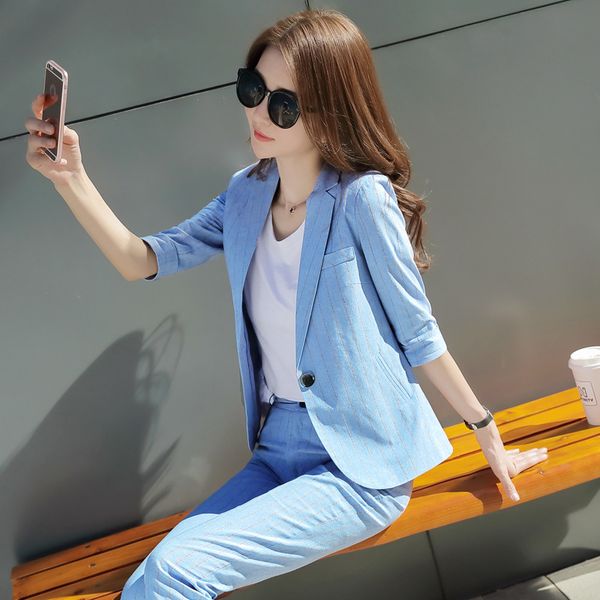 set female 2018autumn new temperament fashion striped small suit jacket loose professional casual + nine pants elegant two-piece, White;black
set female 2018autumn new temperament fashion striped small suit jacket loose professional casual + nine pants elegant two-piece, White;black