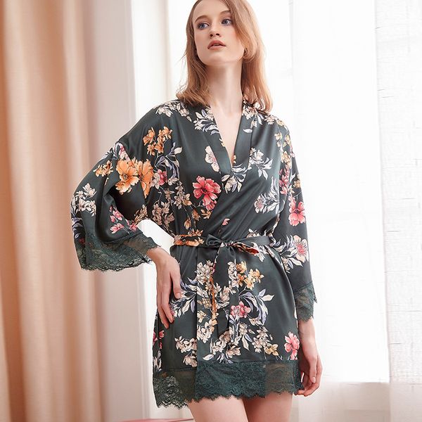nightgown female summer casual home pajamas ladies bridesmaid autumn morning robe kimono printed ice silk comfortable women's bathrobe, Black;red
nightgown female summer casual home pajamas ladies bridesmaid autumn morning robe kimono printed ice silk comfortable women's bathrobe, Black;red