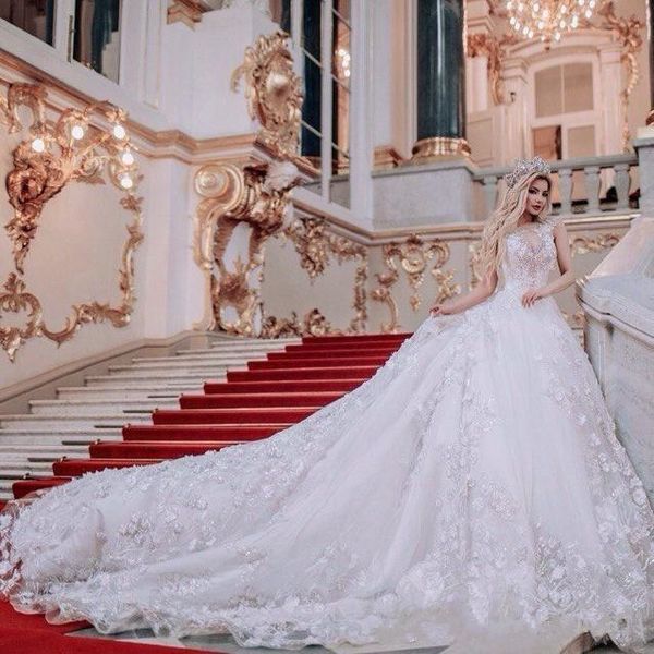 gorgeous saudi arabic vestido de noiva 2020 3d flower lace a line wedding dresses royal train crystal vintage plus size bridal gowns, White
gorgeous saudi arabic vestido de noiva 2020 3d flower lace a line wedding dresses royal train crystal vintage plus size bridal gowns, White