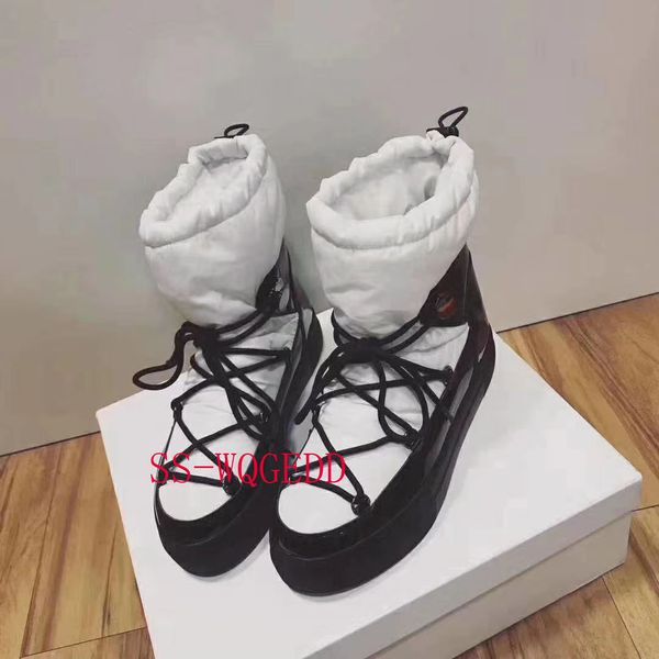 the latest fashion designer boots fashion black-and-white tied space suit warm boots outdoor snowwalk women's shoes box delivery 35-40
the latest fashion designer boots fashion black-and-white tied space suit warm boots outdoor snowwalk women's shoes box delivery 35-40
