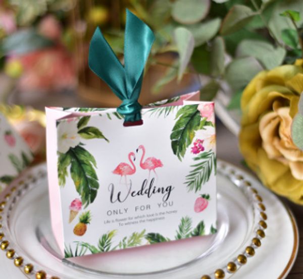 2019 5pcs/lot flamingo pattern candy wedding candy box forest fresh series gift box party&wedding supplies ou get married
2019 5pcs/lot flamingo pattern candy wedding candy box forest fresh series gift box party&wedding supplies ou get married