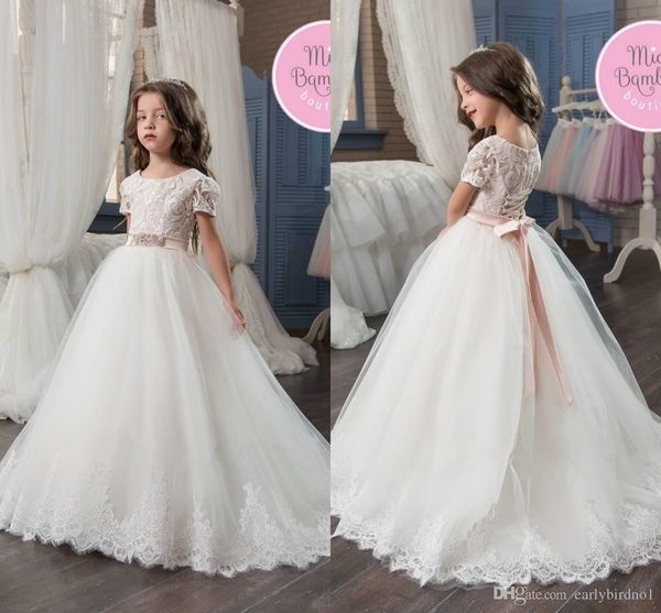 crew neck short sleeves white lace flower girls' dresses with sash zipper lace up back floor length wedding party gowns for girls, White;blue
crew neck short sleeves white lace flower girls' dresses with sash zipper lace up back floor length wedding party gowns for girls, White;blue