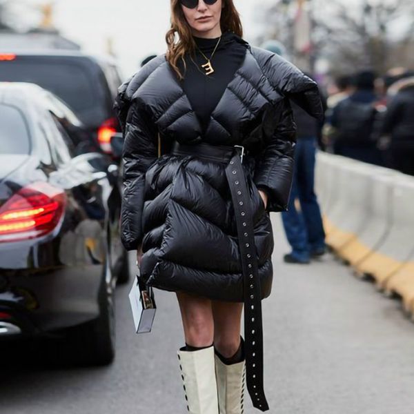 autumn winter coat woman belt long sleeve turn-down collar plus size thick warm irregular white duck down jackets j888, Black
autumn winter coat woman belt long sleeve turn-down collar plus size thick warm irregular white duck down jackets j888, Black