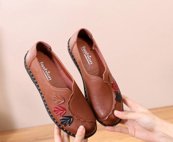 2019 women's shoes in spring and autumn with new style flat bottom round head mother shoes #113, Black
2019 women's shoes in spring and autumn with new style flat bottom round head mother shoes #113, Black