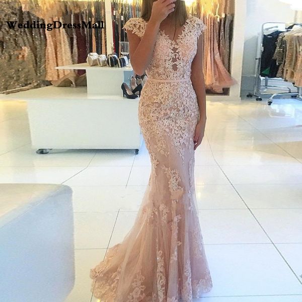 latest fashion cap sleeve mermaid formal evening gown robe de soiree lace prom long elegant dresses, Black;red
latest fashion cap sleeve mermaid formal evening gown robe de soiree lace prom long elegant dresses, Black;red