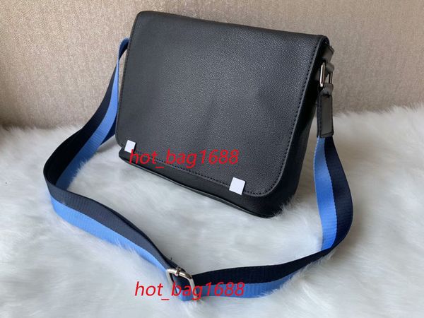 district pm famous fashion designer messenger bags classic brand cross body bag with dust bag school bookbag shoulder bag
district pm famous fashion designer messenger bags classic brand cross body bag with dust bag school bookbag shoulder bag