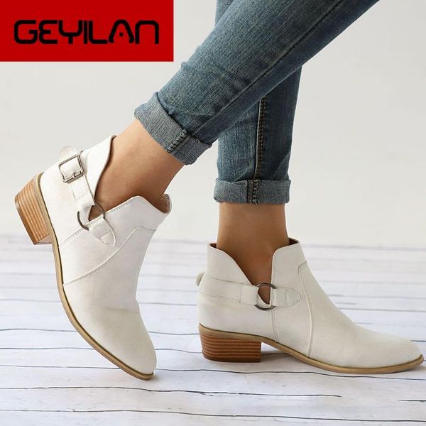 autumn female ankle boots woman low heel shoes buckle clog heels plus size casual slip on short boot sewing footwear 2020, Black
autumn female ankle boots woman low heel shoes buckle clog heels plus size casual slip on short boot sewing footwear 2020, Black