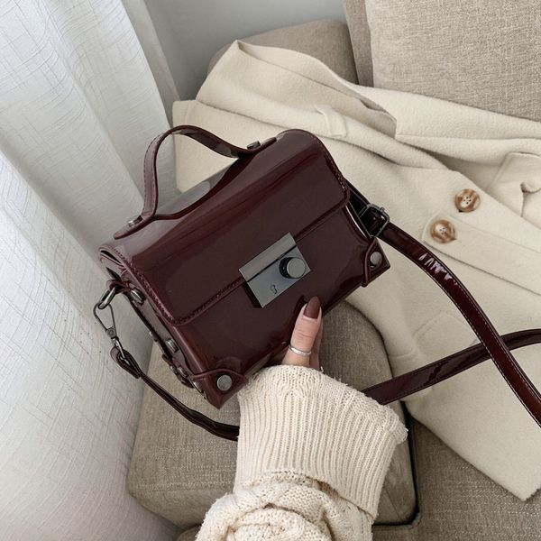 new small bag female 2020 new wave wild retro women's shoulder messenger bag fashion patent leather handbag box
new small bag female 2020 new wave wild retro women's shoulder messenger bag fashion patent leather handbag box