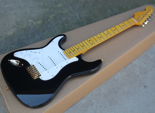 left handed black electric guitar with sss pickups,maple fretboard,yellow maple neck,can be customized as reques
left handed black electric guitar with sss pickups,maple fretboard,yellow maple neck,can be customized as reques