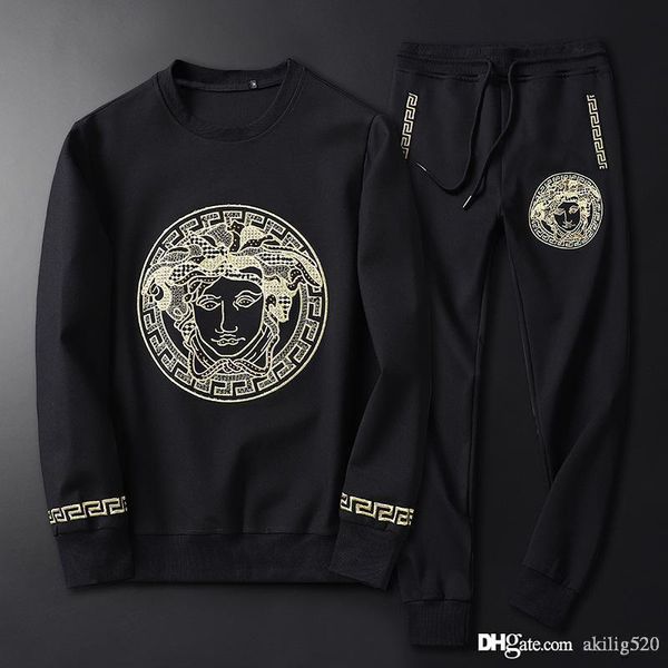 men's 2019 fall winter fashion new men's two-piece korean embroidery sweatshirt trousers casual set size -5xl, Gray
men's 2019 fall winter fashion new men's two-piece korean embroidery sweatshirt trousers casual set size -5xl, Gray