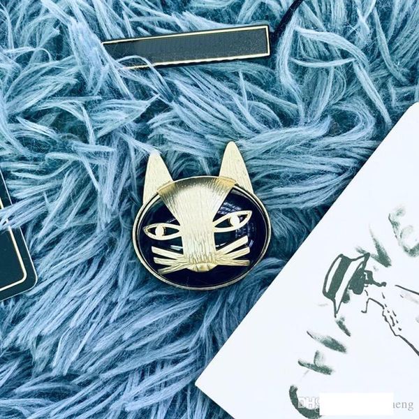2019 новой мода совы бирюзовый золото брошь для мужчин и женщин моды бренд дизайнер классических ювелирных изделий для мужчин и женщин, Gray
2019 новой мода совы бирюзовый золото брошь для мужчин и женщин моды бренд дизайнер классических ювелирных изделий для мужчин и женщин, Gray