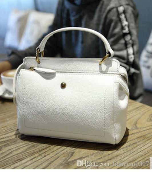 2019new style casual fashion should bag women bag fashion black bag size l
2019new style casual fashion should bag women bag fashion black bag size l