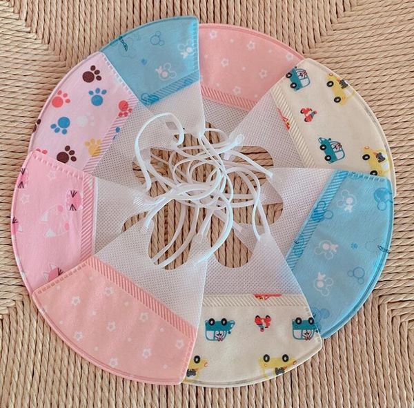 children summer cool face mask with breathing valve meltblown outdoor anti saliva pollution more safer kids mask respirator with filters
children summer cool face mask with breathing valve meltblown outdoor anti saliva pollution more safer kids mask respirator with filters