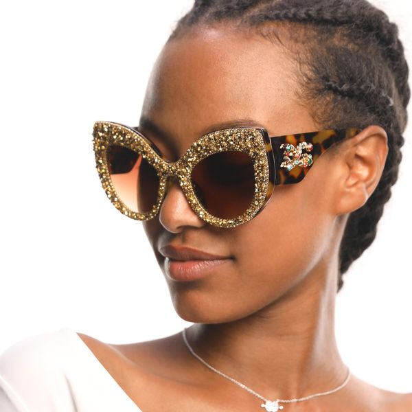 9 color 2019 luxury women cat eye sunglasses vintage oversized brand designer bling rhinestone sun glasses men female shades jvhat
9 color 2019 luxury women cat eye sunglasses vintage oversized brand designer bling rhinestone sun glasses men female shades jvhat