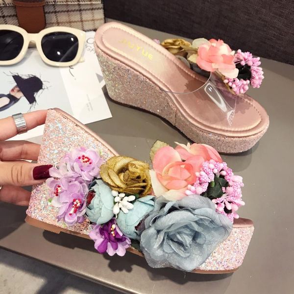 transparent slippers high-heeled shoes lady platform flower slides on a wedge slipers women low heels 2020 rubber bling fabric, Black
transparent slippers high-heeled shoes lady platform flower slides on a wedge slipers women low heels 2020 rubber bling fabric, Black