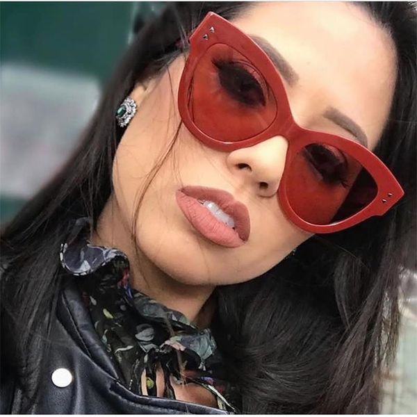 oversized cool red cat eye sunglasses rivet square leopard glasses trendy designer retro sun glasses female shades for women, White;black
oversized cool red cat eye sunglasses rivet square leopard glasses trendy designer retro sun glasses female shades for women, White;black
