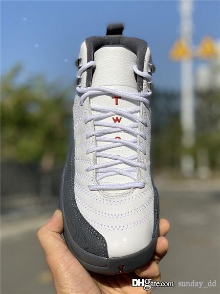 2019 sale air authentic 12 dark grey white basketball shoes retro real carbon fiber 12s men sports sneakers 130690-160 with box
2019 sale air authentic 12 dark grey white basketball shoes retro real carbon fiber 12s men sports sneakers 130690-160 with box