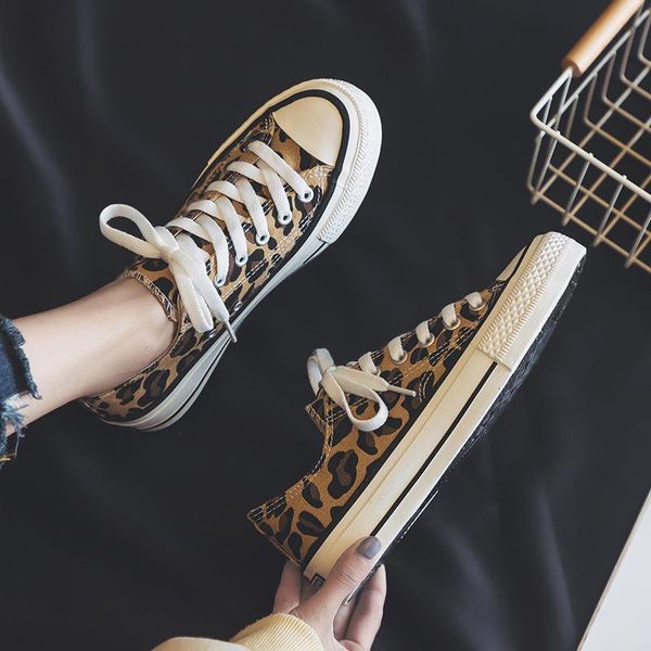 2019 new canvas shoes with high and low leopard uppers women's casual shoes, Black
2019 new canvas shoes with high and low leopard uppers women's casual shoes, Black