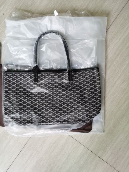 2020 designers women luxury handbag famous designers handbags ladies fashion tote gy set bag women's shop big bags backpack messenger b
2020 designers women luxury handbag famous designers handbags ladies fashion tote gy set bag women's shop big bags backpack messenger b