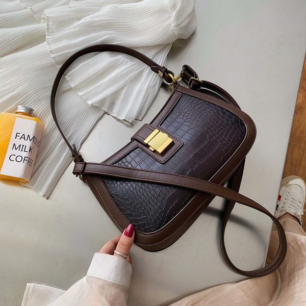 2019 новая мода женская сумка корейский диких крокодил шаблон леди сумки crossbody сумки на ремне
2019 новая мода женская сумка корейский диких крокодил шаблон леди сумки crossbody сумки на ремне