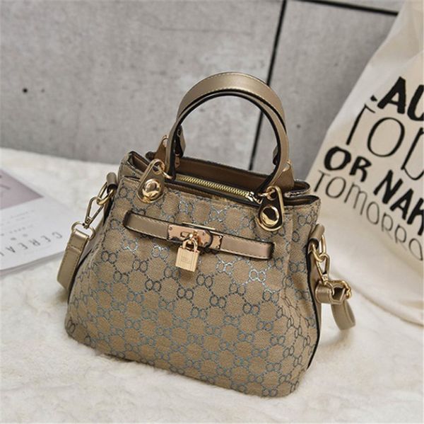 new vintage canvas bag lady fashionable one shoulder cross body bag women ph-cfy20062857
new vintage canvas bag lady fashionable one shoulder cross body bag women ph-cfy20062857