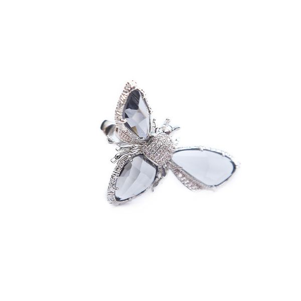 Korean lovely bee ring fresh temperament female open index finger ring personalized fashion jewelry
Korean lovely bee ring fresh temperament female open index finger ring personalized fashion jewelry