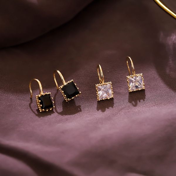 new arrival square acrylic women classic stud earrings new style simple black white earrings fashion jewelry womens accessories, Golden;silver
new arrival square acrylic women classic stud earrings new style simple black white earrings fashion jewelry womens accessories, Golden;silver