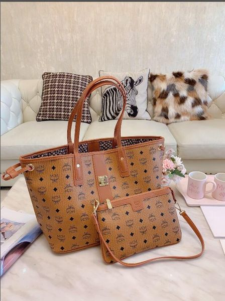 classic 2020 new handbag women's fashion shoulder handbag classic messenger bag classic women's backpack mother-bag wallet
classic 2020 new handbag women's fashion shoulder handbag classic messenger bag classic women's backpack mother-bag wallet