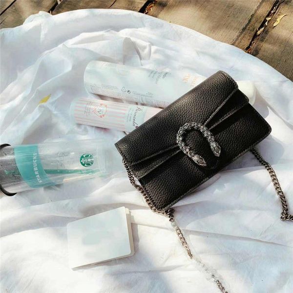 дизайнерские сумки на ремне с цепочкой
дизайнерские сумки на ремне с цепочкой