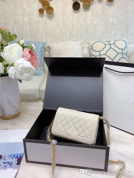 2020 brand fashion luxury designer womens bags one shoulder bags fashion worn chain with the bag
2020 brand fashion luxury designer womens bags one shoulder bags fashion worn chain with the bag