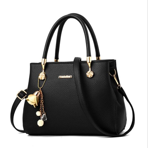 new women leather handbags shoulder bag for women 2020 tote bag female leather ladies handbag sac a main
new women leather handbags shoulder bag for women 2020 tote bag female leather ladies handbag sac a main
