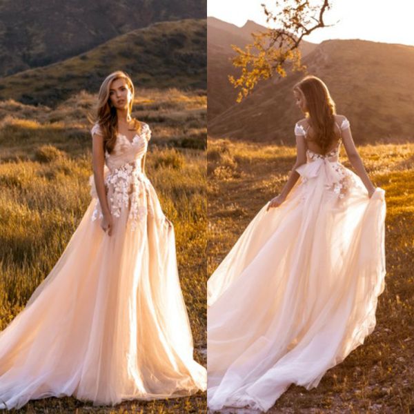 julie vino 2019 wedding dresses v-neck lace appliques summer bohemian bridal gowns hollow back sweep train a-line garden wedding dress, White
julie vino 2019 wedding dresses v-neck lace appliques summer bohemian bridal gowns hollow back sweep train a-line garden wedding dress, White