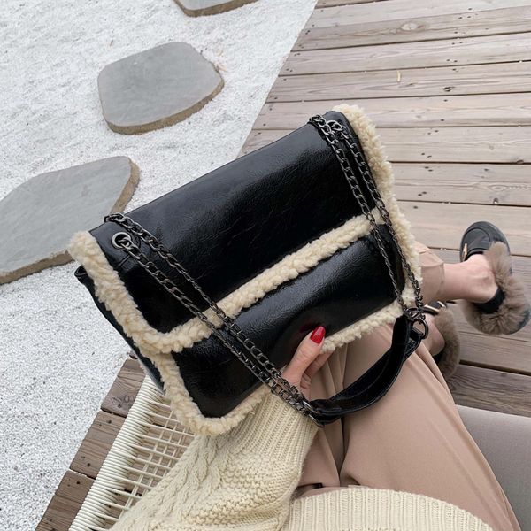 winter high-end bags women's bags new 2019 lamb plush bag stray bag large capacity shoulder messenger
winter high-end bags women's bags new 2019 lamb plush bag stray bag large capacity shoulder messenger