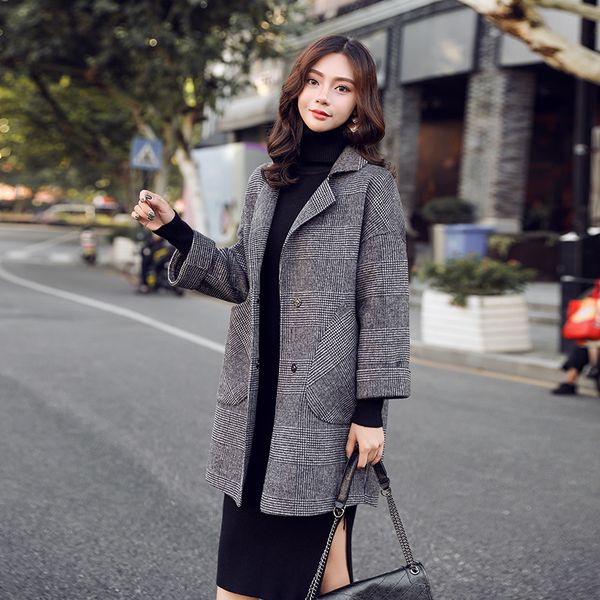 2019 autumn and winter new ladies fashion tartan woolen coat, Tan;black
2019 autumn and winter new ladies fashion tartan woolen coat, Tan;black