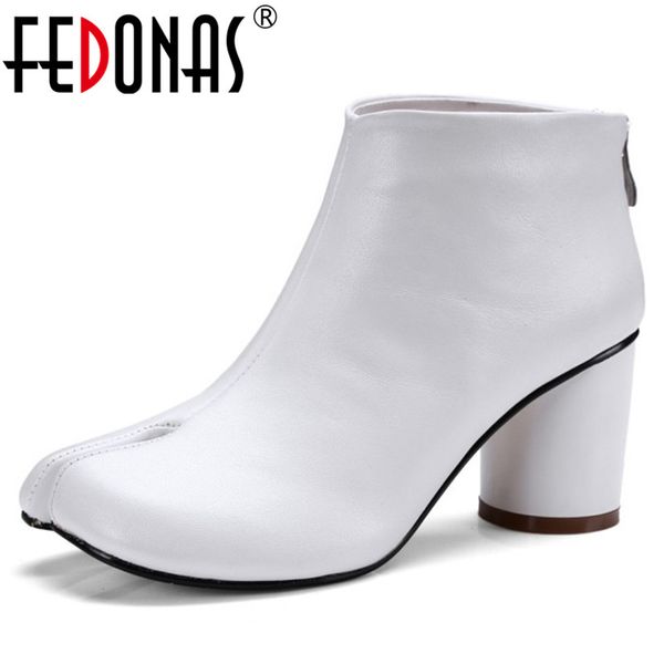 fedonas back zipper women ankle boots 2020 autumn winter pointed toe round heels genuine leather shoes woman, Black
fedonas back zipper women ankle boots 2020 autumn winter pointed toe round heels genuine leather shoes woman, Black