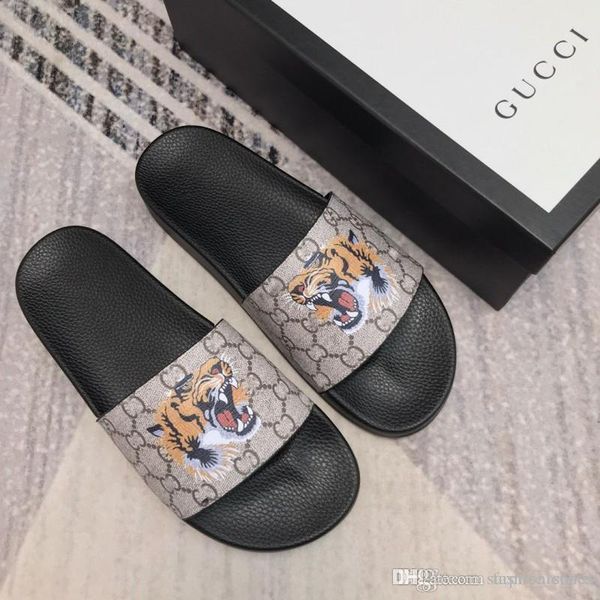 men's luxury summer slippers 2019 new fashion luxury women slippers fashion plat outdoor beach sandals size 35-45, Black
men's luxury summer slippers 2019 new fashion luxury women slippers fashion plat outdoor beach sandals size 35-45, Black