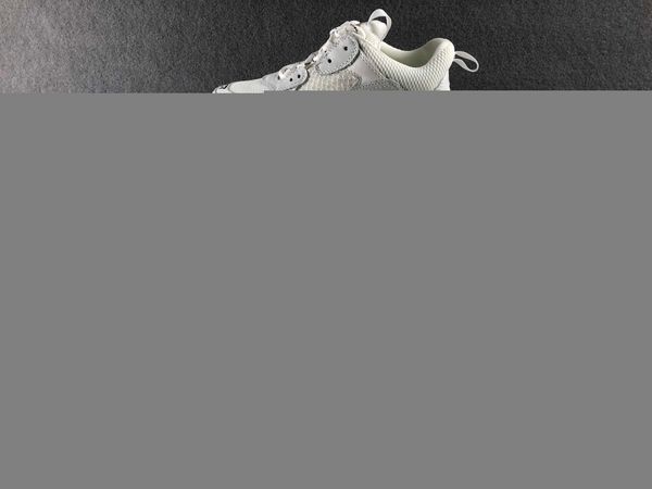 crystal bottom designer shoes triple s leisure shoes luxury dad shoe platform triple s sneakers for men women vintage kanye old grandpa l14, Black
crystal bottom designer shoes triple s leisure shoes luxury dad shoe platform triple s sneakers for men women vintage kanye old grandpa l14, Black