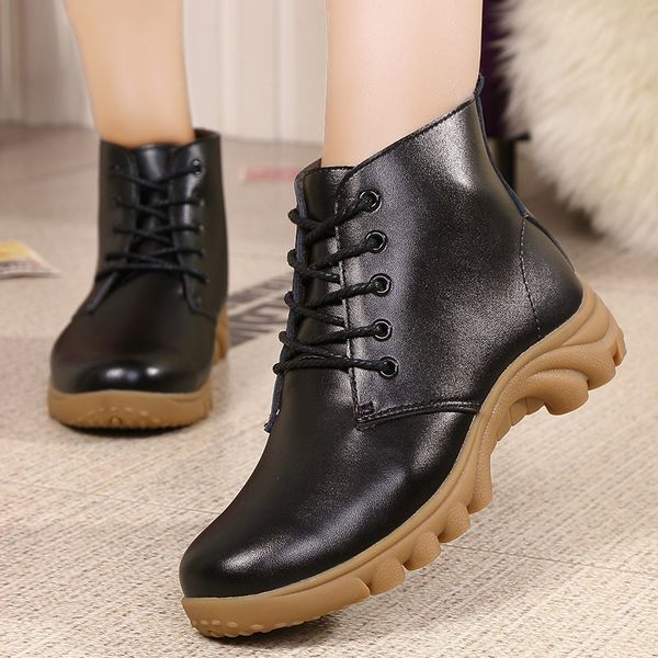 lzj 2019 winter genuine leather ankle boots non-slip wear lady soft flat shoes comfortable casual moccasins women's shoes, Black
lzj 2019 winter genuine leather ankle boots non-slip wear lady soft flat shoes comfortable casual moccasins women's shoes, Black