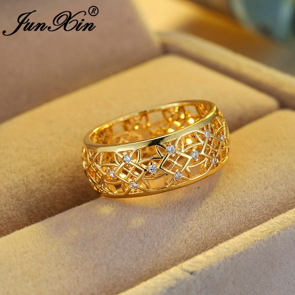 vintage crystal hollow flower ring 925 silver yellow rose gold color white zircon stone round wedding engagement rings for women, Slivery;golden
vintage crystal hollow flower ring 925 silver yellow rose gold color white zircon stone round wedding engagement rings for women, Slivery;golden
