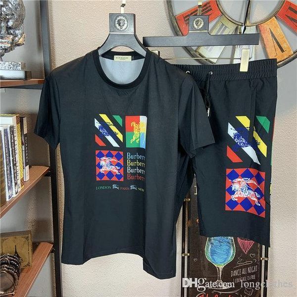 2020 luxury letter printed mens designer tracksuit casual short medusa tracksuits summer short pants fashion solid color fitness men short, Gray
2020 luxury letter printed mens designer tracksuit casual short medusa tracksuits summer short pants fashion solid color fitness men short, Gray