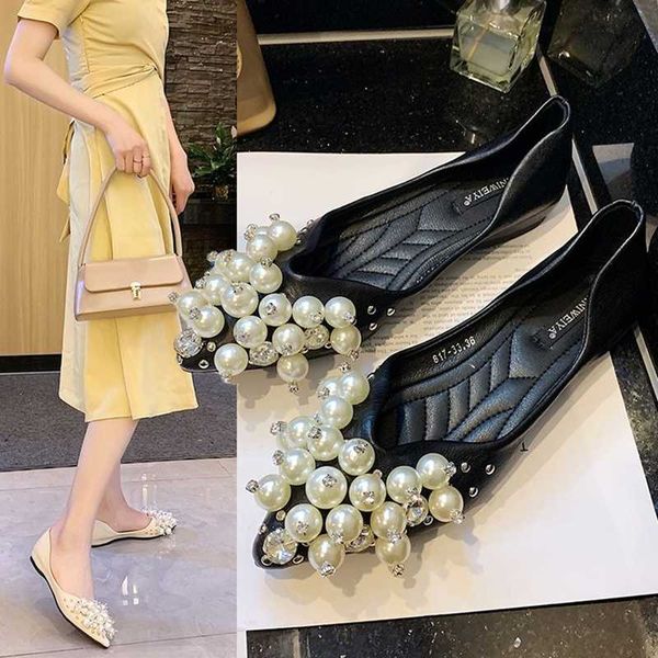 dogntnr pearl rhinestone slippers female summer retro wild pointed women's shoes fashion brand low-casual shoes
dogntnr pearl rhinestone slippers female summer retro wild pointed women's shoes fashion brand low-casual shoes