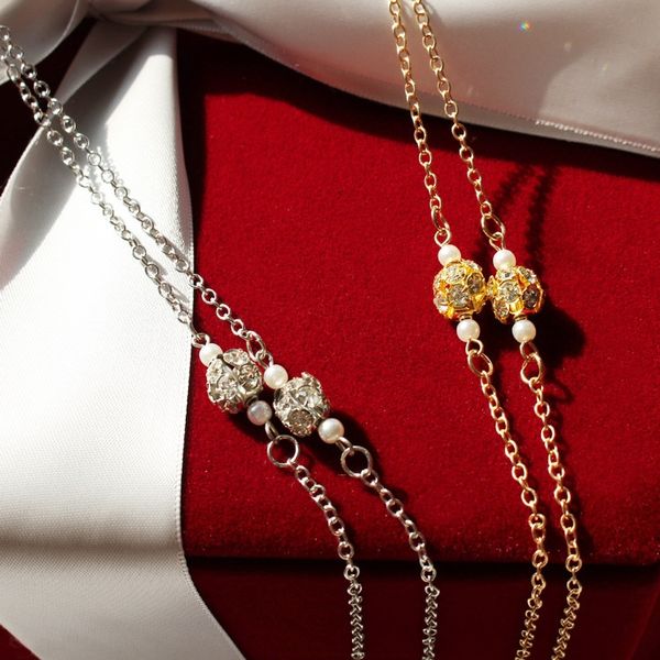 diamond-studded red ball building red ball elegant metal glasses chain pearl glasses chain, Blue
diamond-studded red ball building red ball elegant metal glasses chain pearl glasses chain, Blue