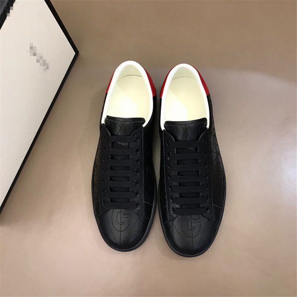 men shoes 2020 new fashion casual students white shoes male trend of breathable canvas shoes men sneakers zapatos hombre, Black 
men shoes 2020 new fashion casual students white shoes male trend of breathable canvas shoes men sneakers zapatos hombre, Black