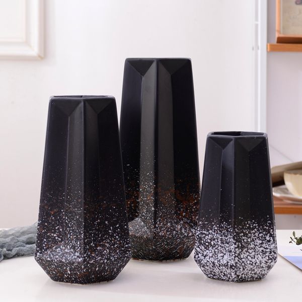simple modern vase black gray beige ceramic vase nordic home decoration crafts for flower jarrones decorativos moderno
simple modern vase black gray beige ceramic vase nordic home decoration crafts for flower jarrones decorativos moderno
