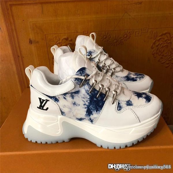 2020 new luxury leather run away casual shoes women designer sneakers men shoes genuine leather fashion quick delivery ing, Black
2020 new luxury leather run away casual shoes women designer sneakers men shoes genuine leather fashion quick delivery ing, Black
