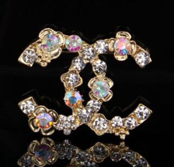 2019 famou brooche cry tal rhine tone letter brooch pin hollow cor age brooche women fa hion jewelry co tume decoration
2019 famou brooche cry tal rhine tone letter brooch pin hollow cor age brooche women fa hion jewelry co tume decoration