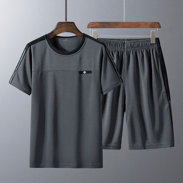 men summer clothing short sleeved t shirt tracksuit sets patchwork sweat suits 2 pcs jogger shorts casual male sports wear 2020, Gray
men summer clothing short sleeved t shirt tracksuit sets patchwork sweat suits 2 pcs jogger shorts casual male sports wear 2020, Gray