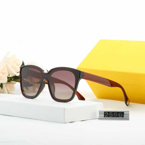 2590 new fashion sunglasses for men women metal frame mirror polaroid lenses driver sun glasses with brown case and box, White;black
2590 new fashion sunglasses for men women metal frame mirror polaroid lenses driver sun glasses with brown case and box, White;black