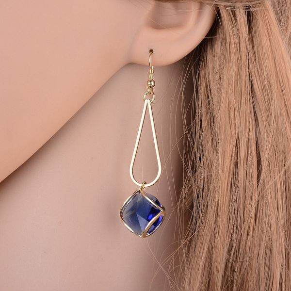real shooting 4 colorss glass crystal earrings geometric plated gold drop earrings for women fashion jewelry e836, Golden
real shooting 4 colorss glass crystal earrings geometric plated gold drop earrings for women fashion jewelry e836, Golden