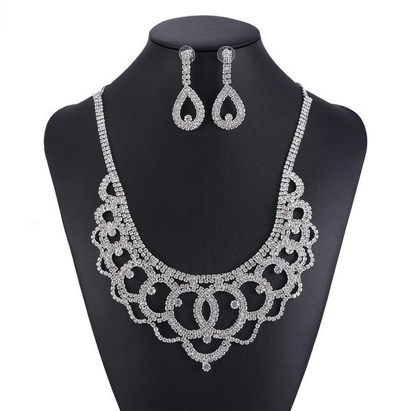 wedding party one set jewelry sets beaded flower leaf headwear of bride crown diamond headwear for bride acting initiation graduation rs-262, Silver
wedding party one set jewelry sets beaded flower leaf headwear of bride crown diamond headwear for bride acting initiation graduation rs-262, Silver